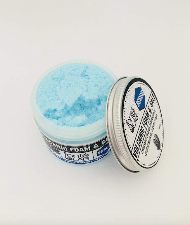 VOLCANIC FOAM & SALT SCRUB