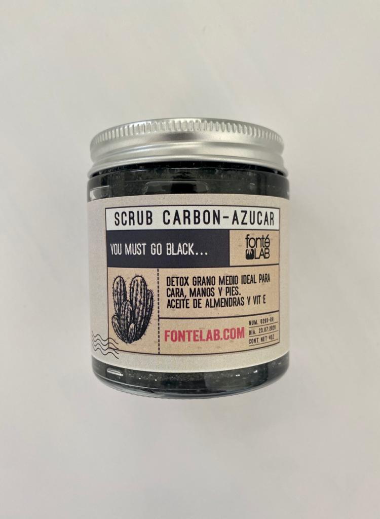 Scrub Carbón- azúcar grano medio
